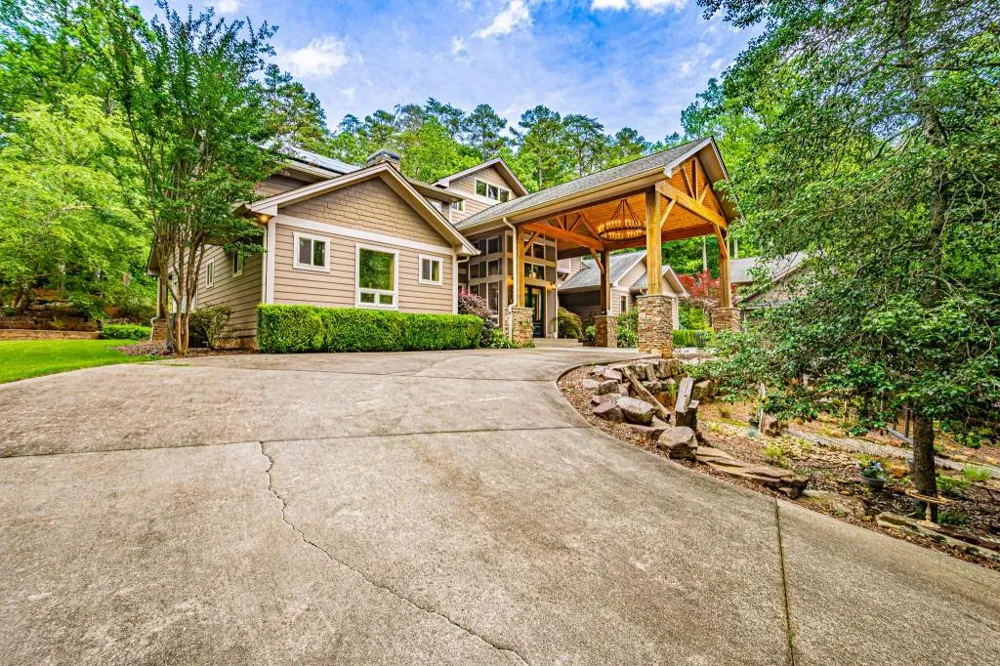 190 Still Road Clarkesville, GA 30523