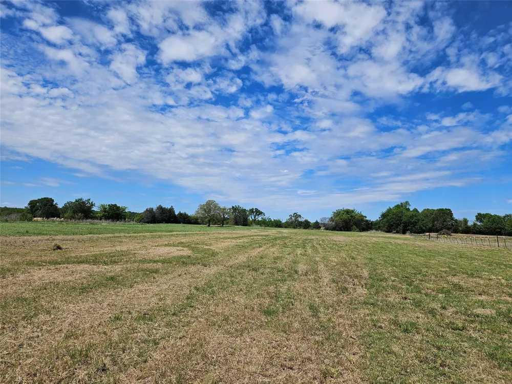 10224 Fm 1861 Eustace, TX 75124