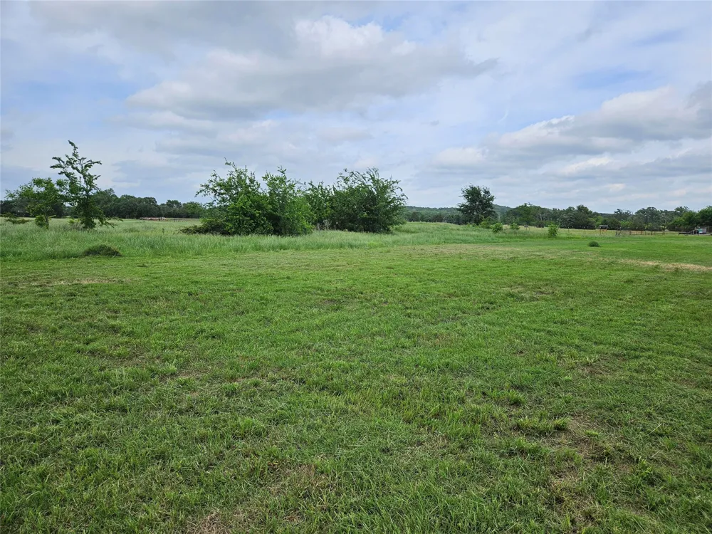10224 Fm 1861 Eustace, TX 75124