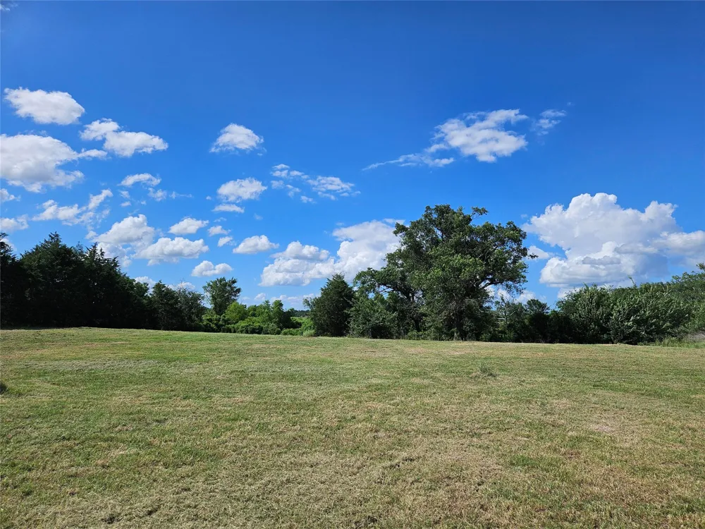 10224 Fm 1861 Eustace, TX 75124