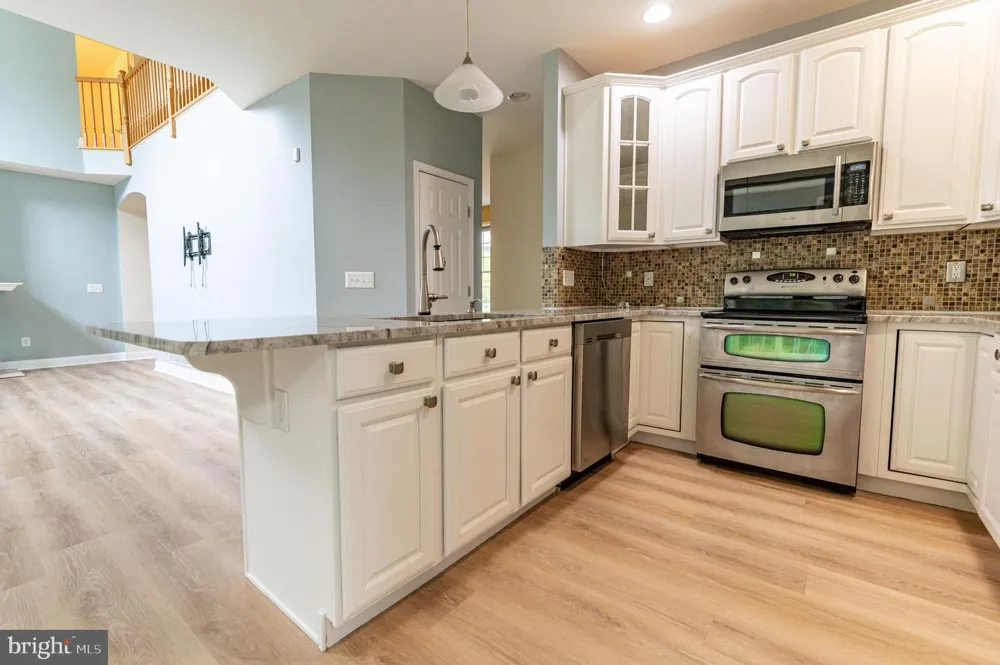 780 RAMBLEWOOD DRIVE Easton, PA 18040