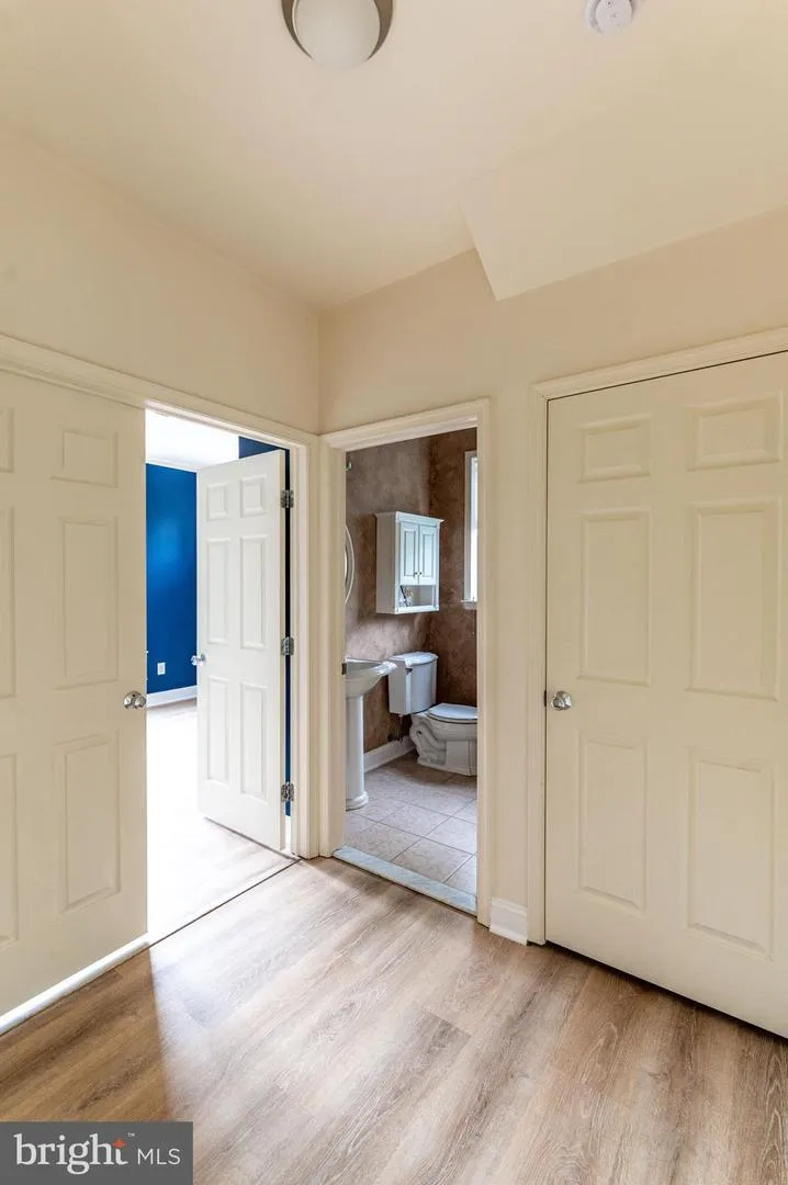 780 RAMBLEWOOD DRIVE Easton, PA 18040