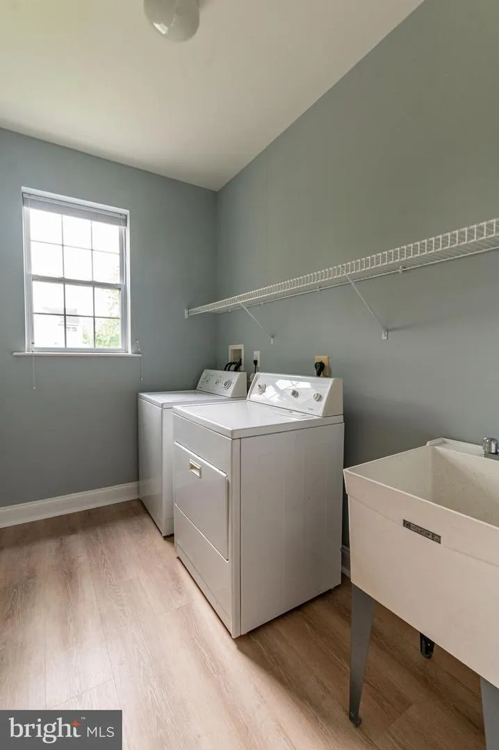 780 RAMBLEWOOD DRIVE Easton, PA 18040