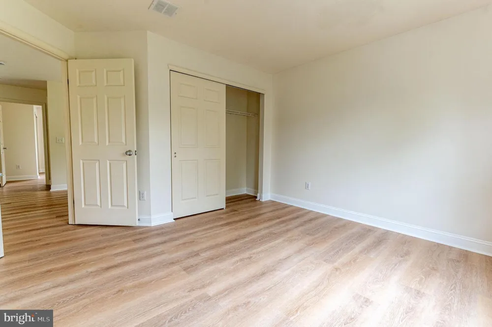 780 RAMBLEWOOD DRIVE Easton, PA 18040