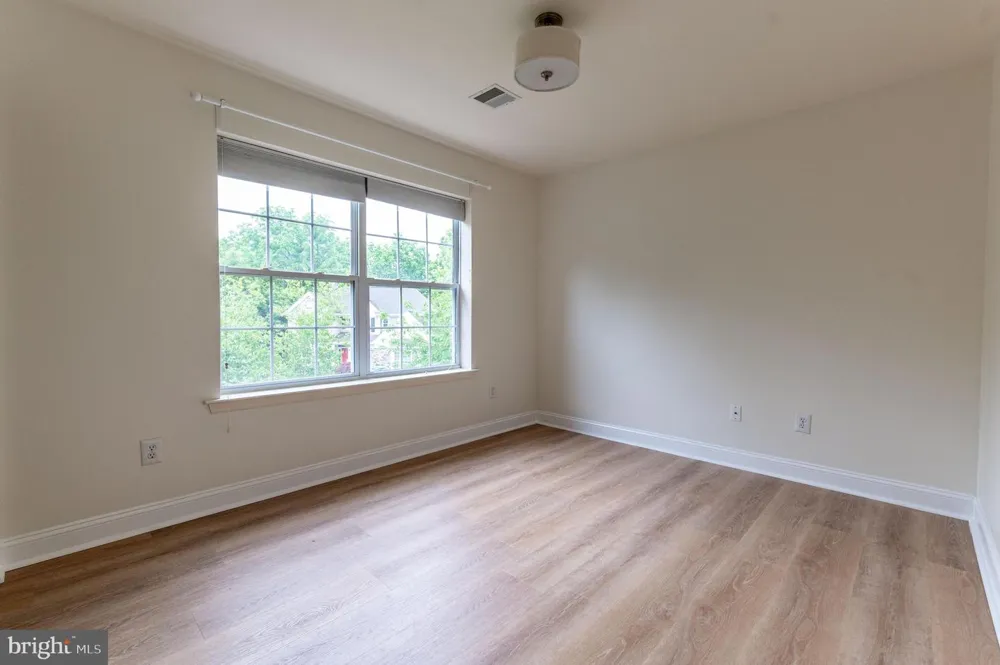 780 RAMBLEWOOD DRIVE Easton, PA 18040