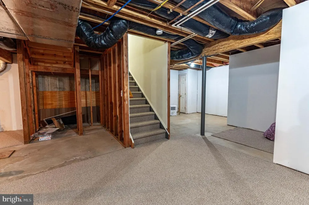 780 RAMBLEWOOD DRIVE Easton, PA 18040