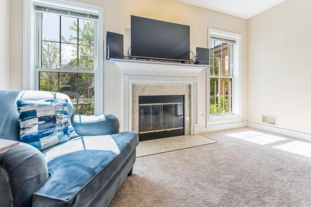 5727 Hampshire Lane #75 Ypsilanti, MI 48197