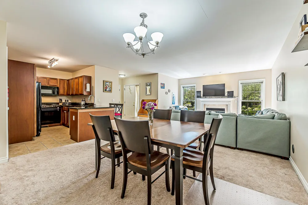 5727 Hampshire Lane #75 Ypsilanti, MI 48197