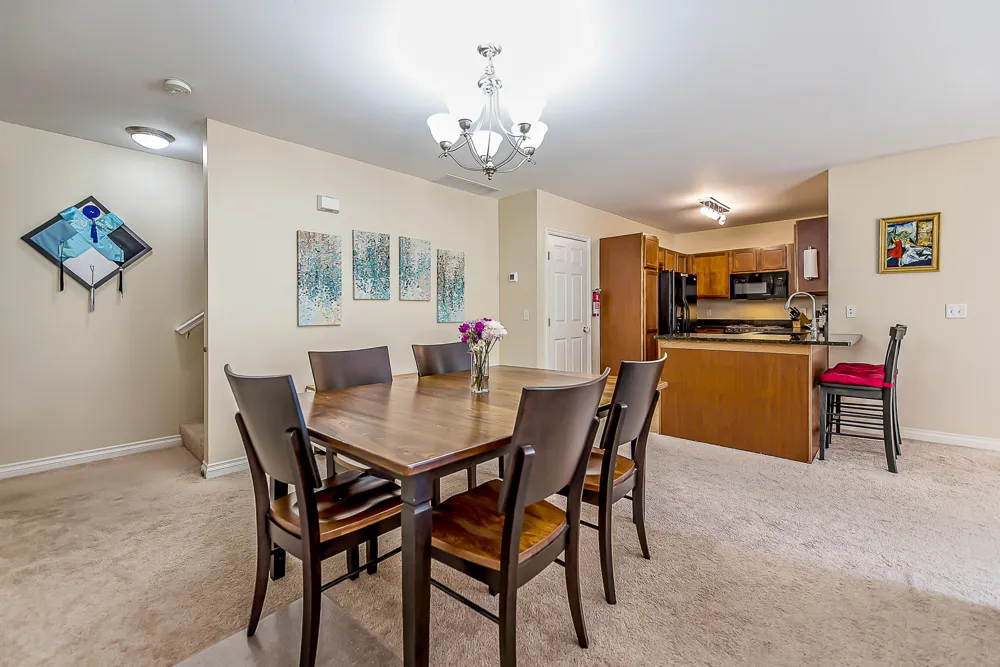5727 Hampshire Lane #75 Ypsilanti, MI 48197