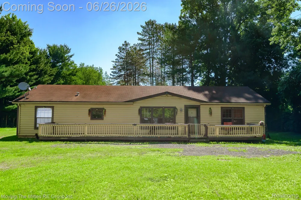 1422 Ridge Road Ypsilanti City, MI 48198