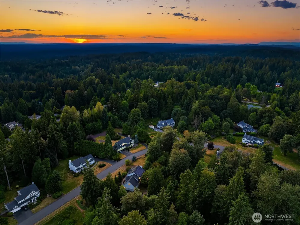 14230 229th Avenue NE Woodinville, WA 98077
