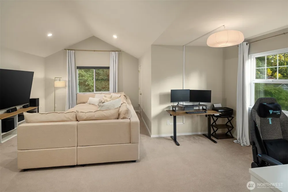 14230 229th Avenue NE Woodinville, WA 98077