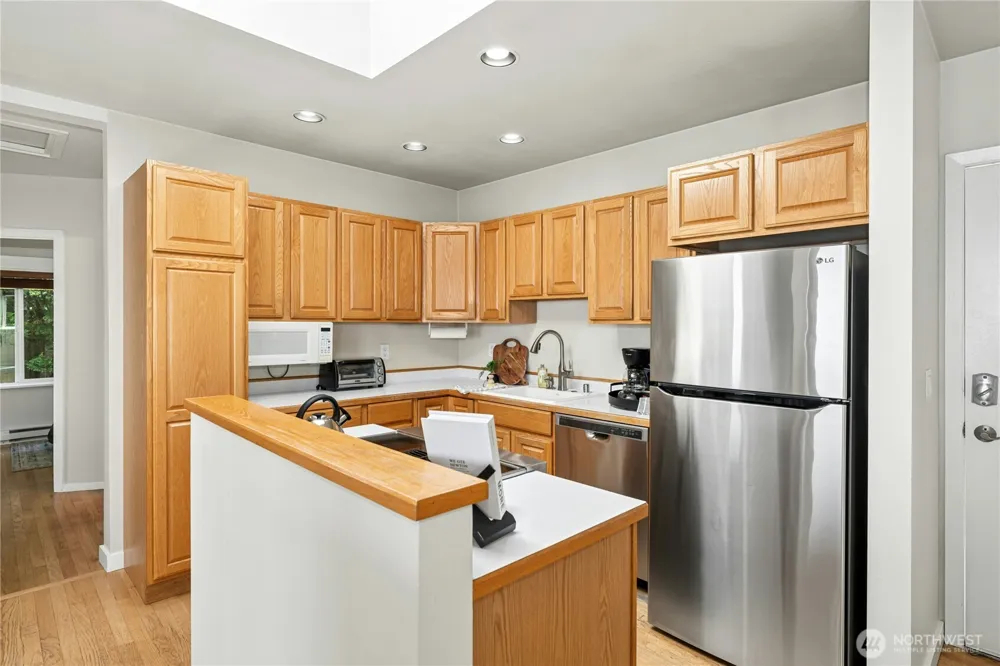 10932 Vashon Hwy SW Vashon, WA 98070