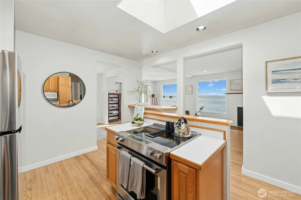 10932 Vashon Hwy SW Vashon, WA 98070