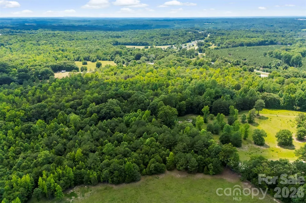 1122 Lavender Road Grover, NC 28073