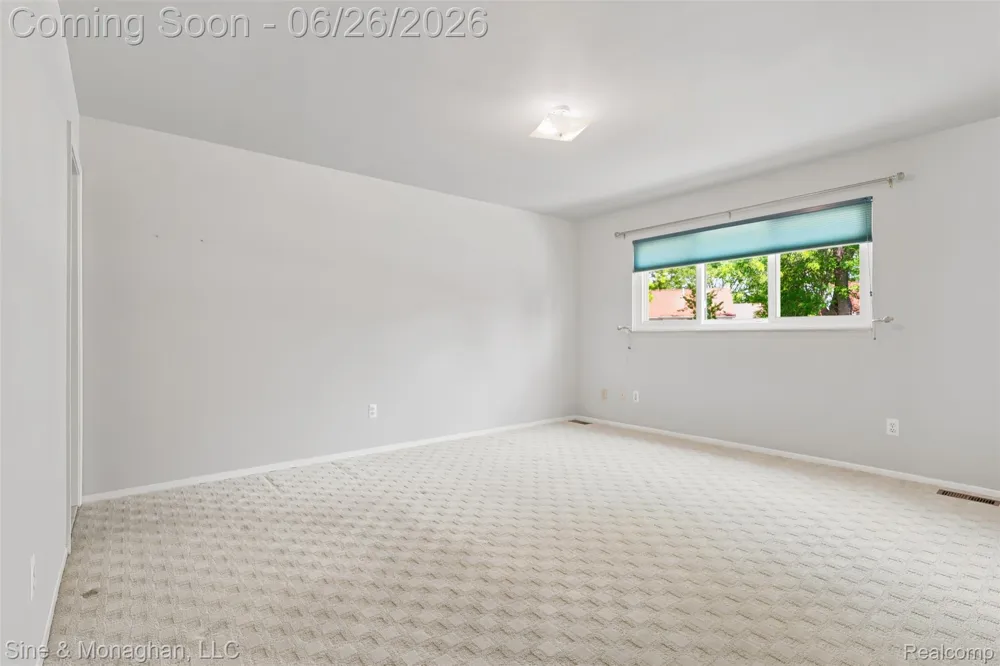 28047 Maple Forest Boulevard E #51 Harrison Charter Township, MI 48045