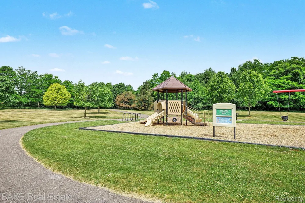 15396 Bay Hill Drive Northville Township, MI 48168
