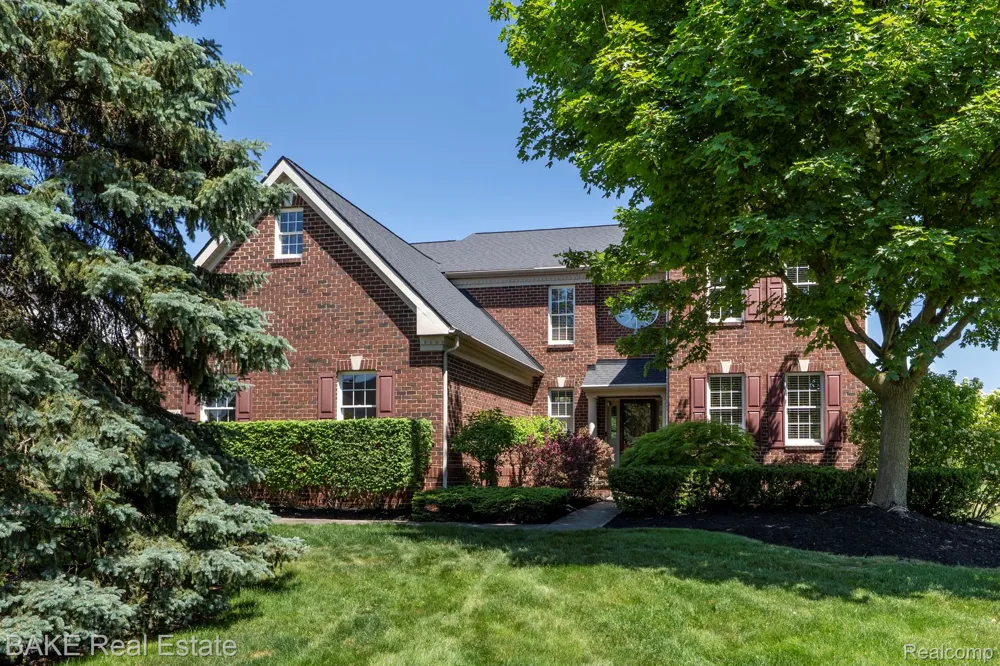15396 Bay Hill Drive Northville Township, MI 48168