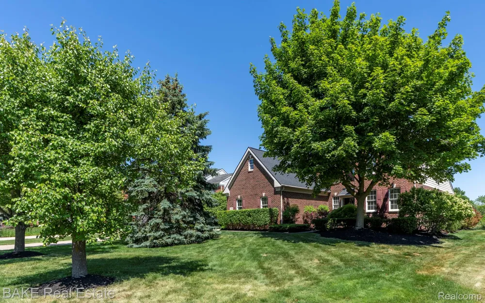 15396 Bay Hill Drive Northville Township, MI 48168