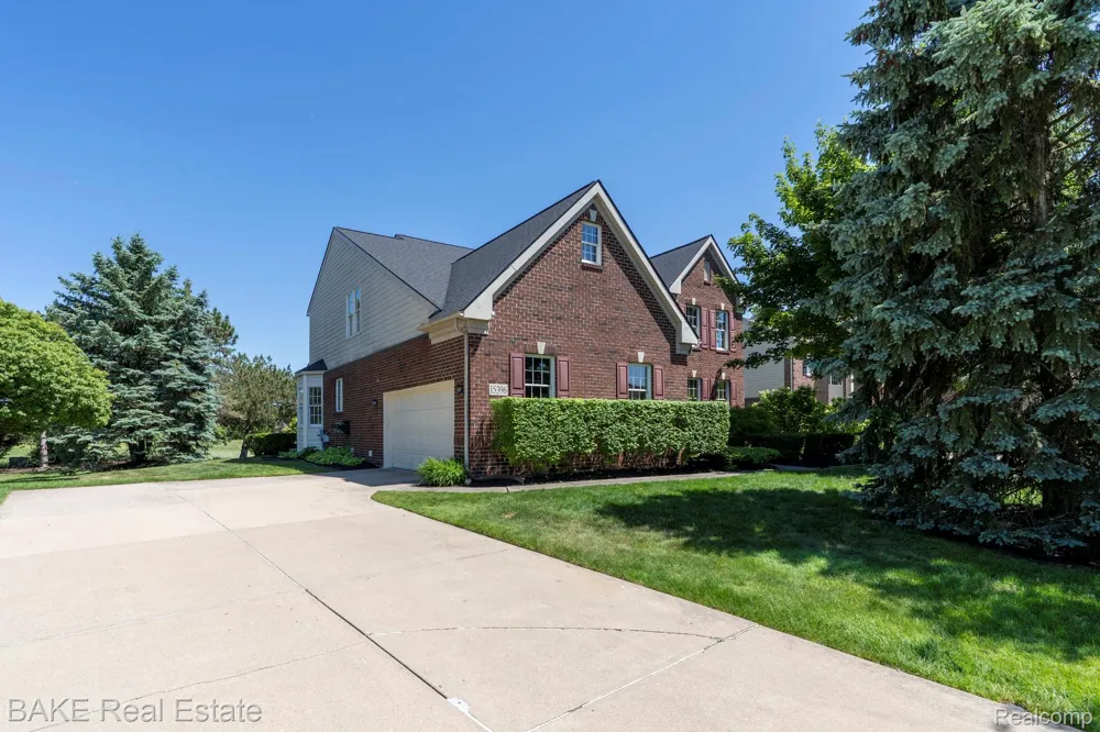 15396 Bay Hill Drive Northville Township, MI 48168