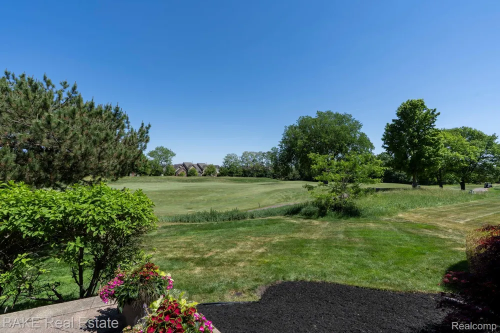 15396 Bay Hill Drive Northville Township, MI 48168