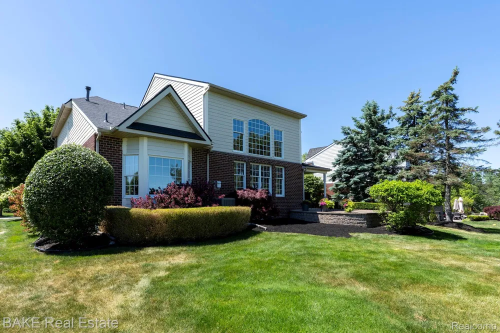 15396 Bay Hill Drive Northville Township, MI 48168