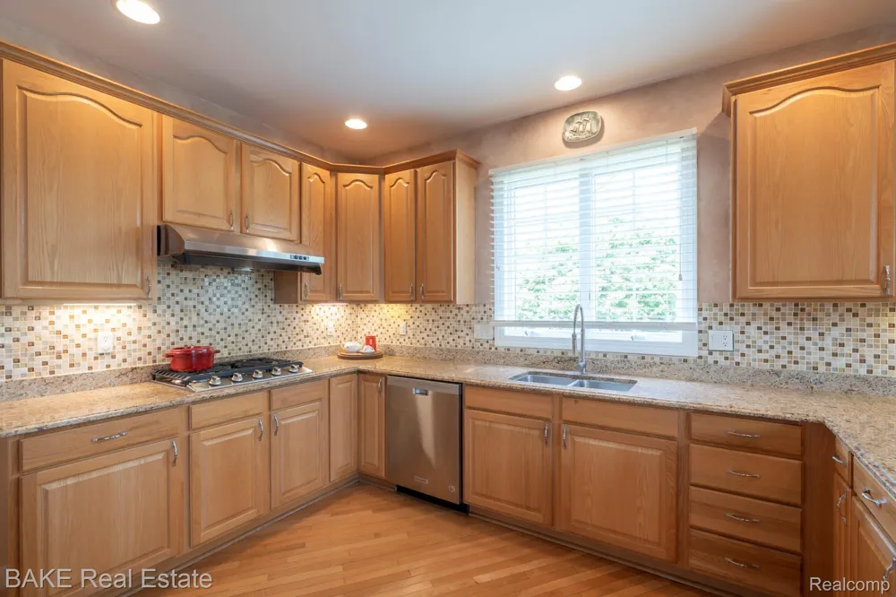 15396 Bay Hill Drive Northville Township, MI 48168