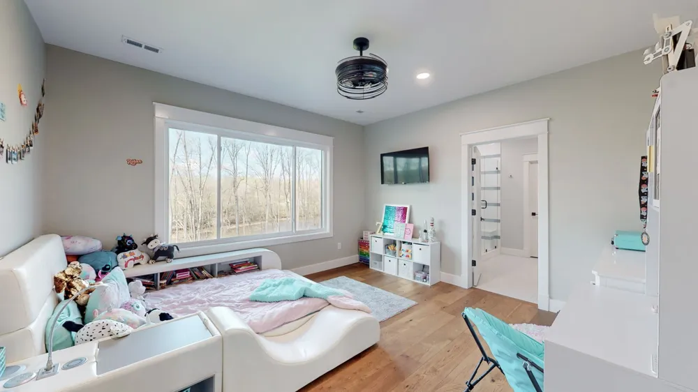 1625 Honey Ln Estill Springs, TN 37330