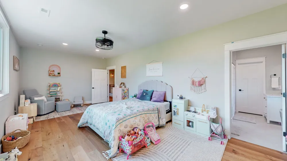 1625 Honey Ln Estill Springs, TN 37330