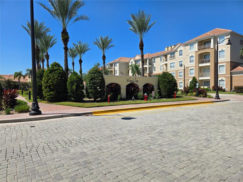 5049 SHOREWAY LOOP #30101 Orlando, FL 32819