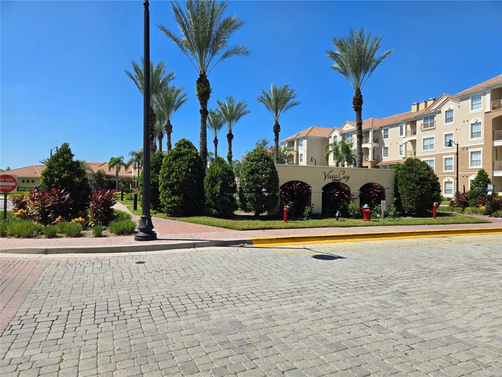5049 SHOREWAY LOOP #30101 Orlando, FL 32819