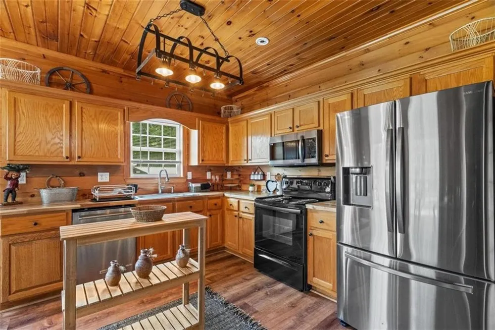 922 River Bend Road SW Plainville, GA 30733