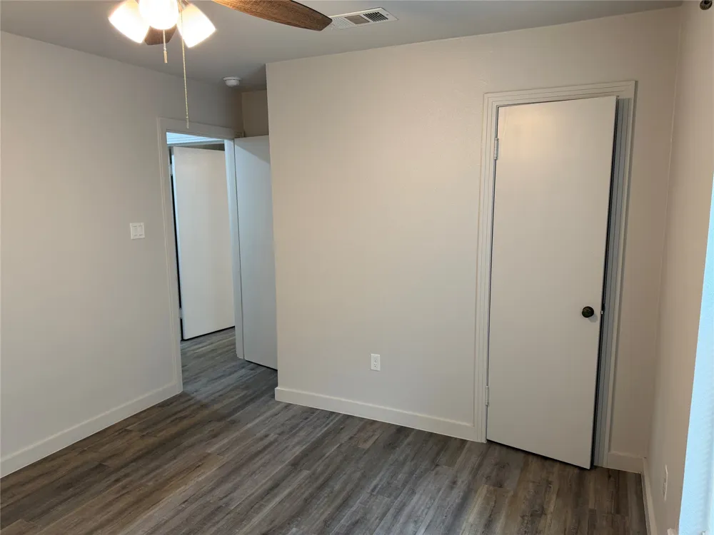 809 S Van Buren McGregor, TX 76657