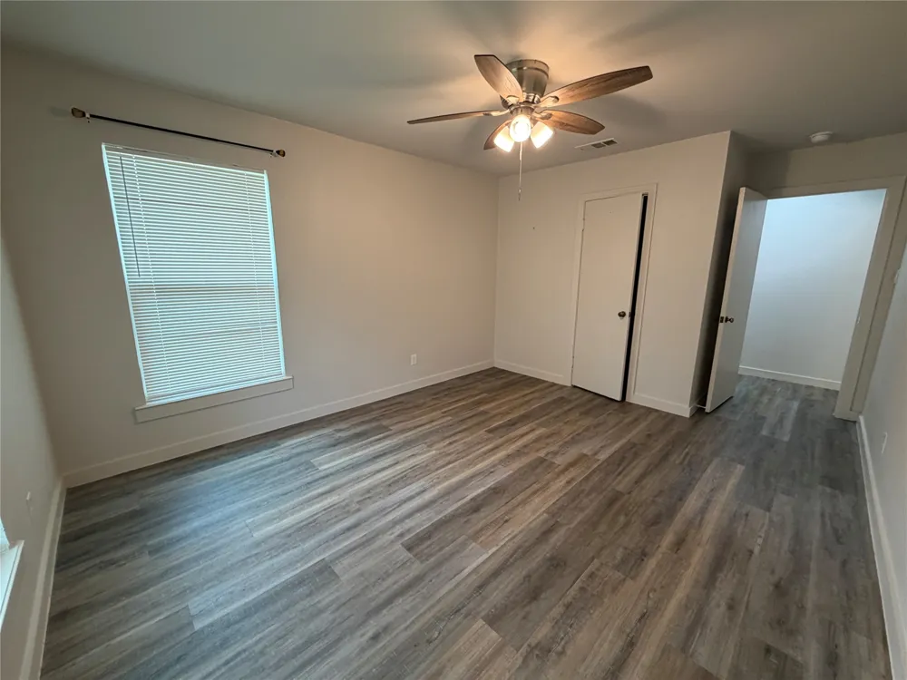 809 S Van Buren McGregor, TX 76657