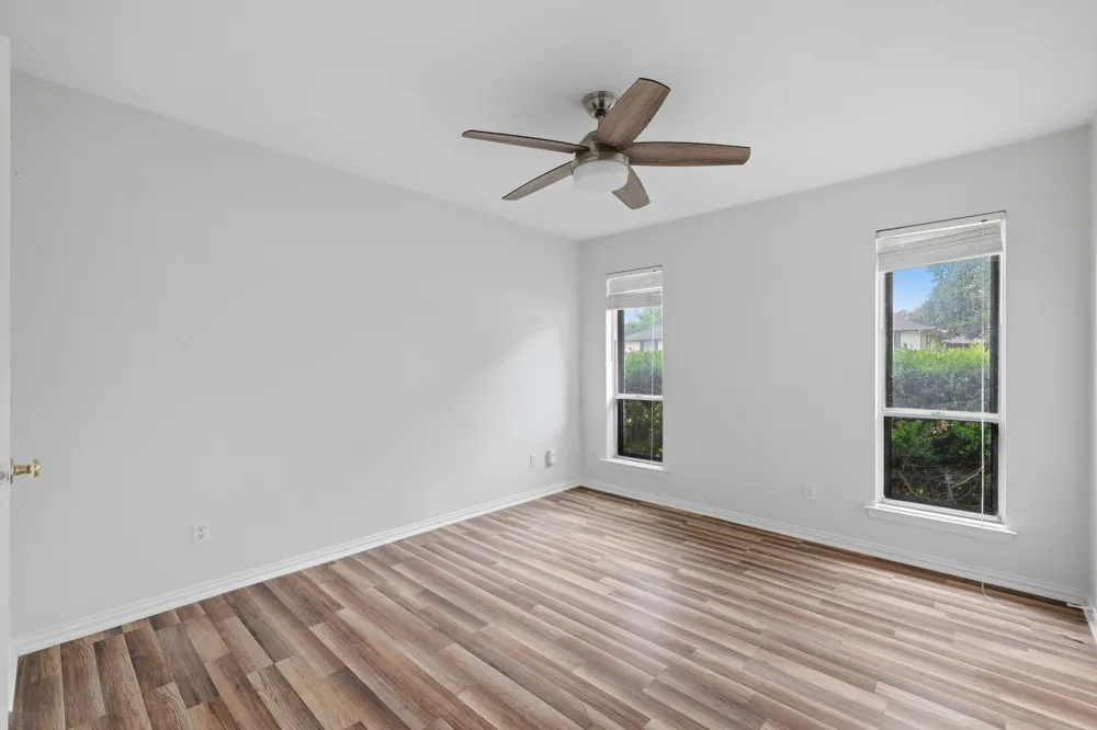 6908 Heatherknoll Drive Dallas, TX 75248