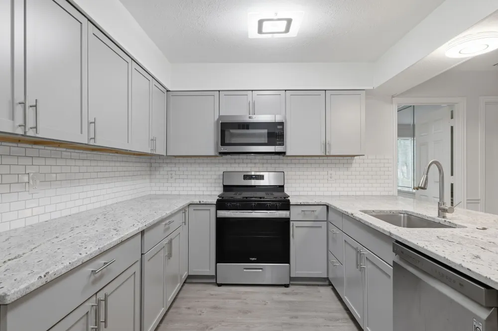 6908 Heatherknoll Drive Dallas, TX 75248