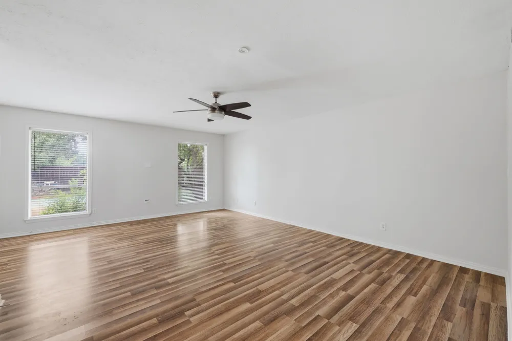 6908 Heatherknoll Drive Dallas, TX 75248