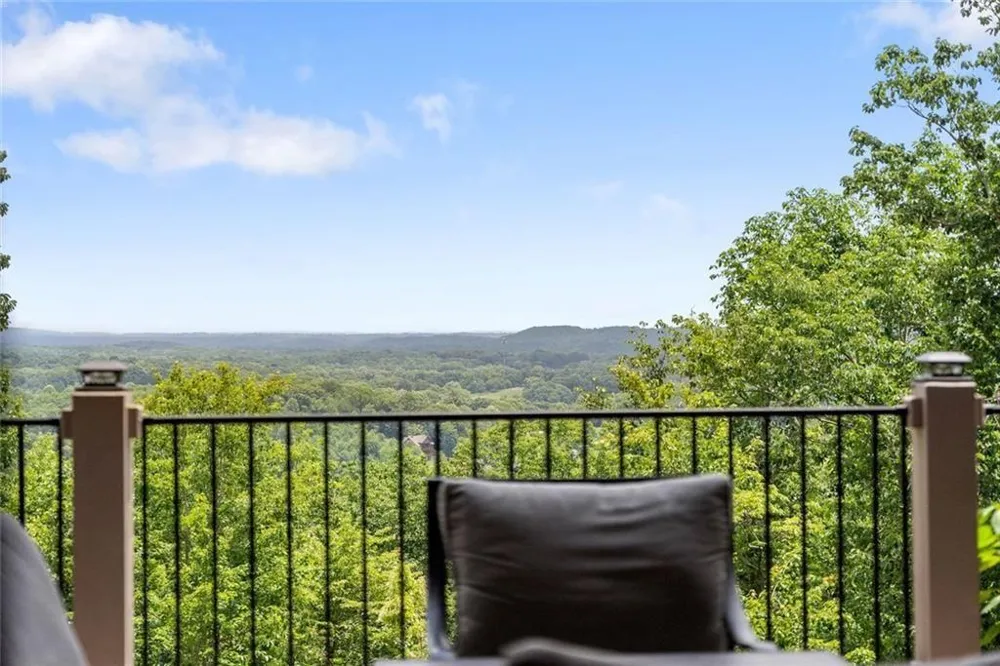 1055 S Laceola Road Cleveland, GA 30528