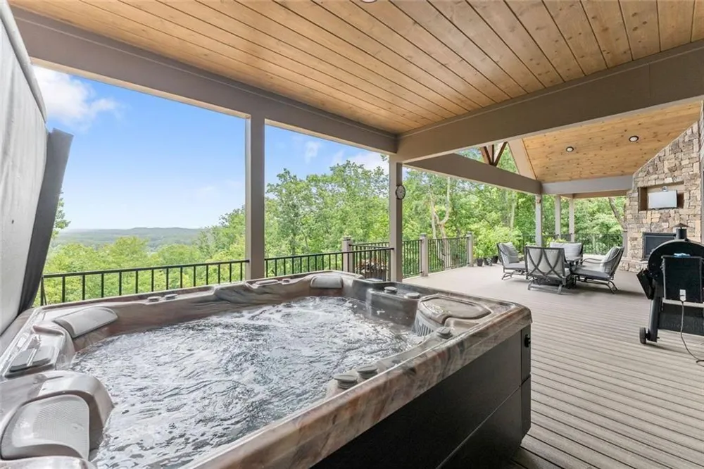 1055 S Laceola Road Cleveland, GA 30528