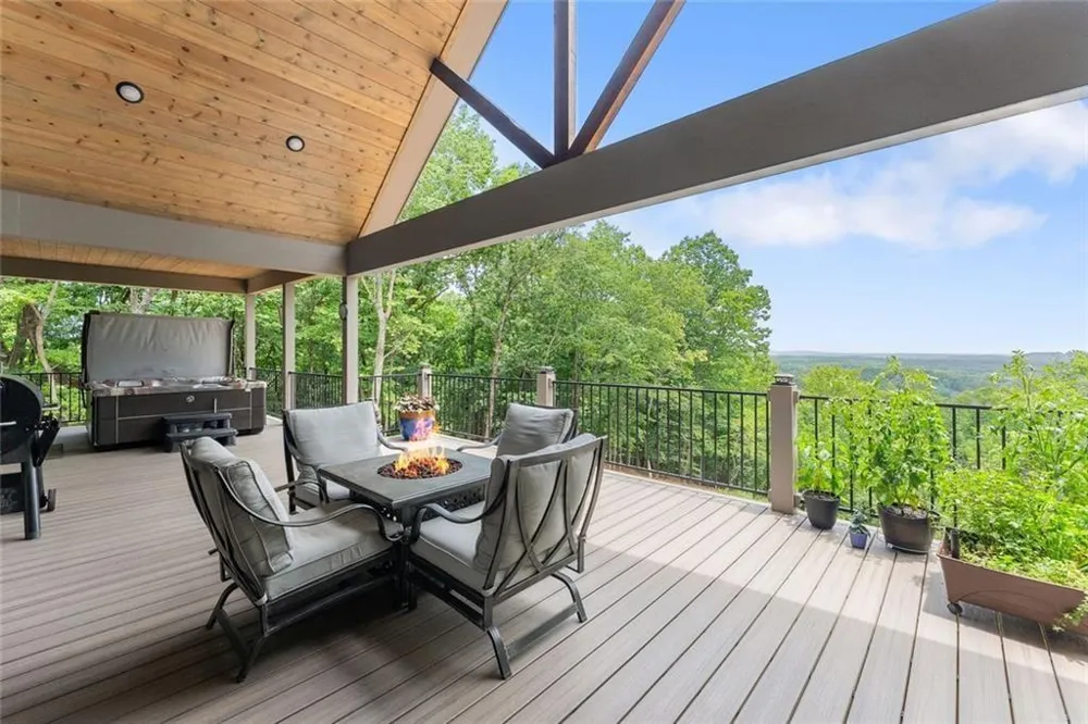 1055 S Laceola Road Cleveland, GA 30528