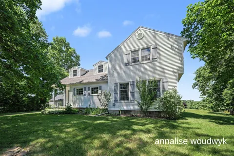 7579 100th Street SE