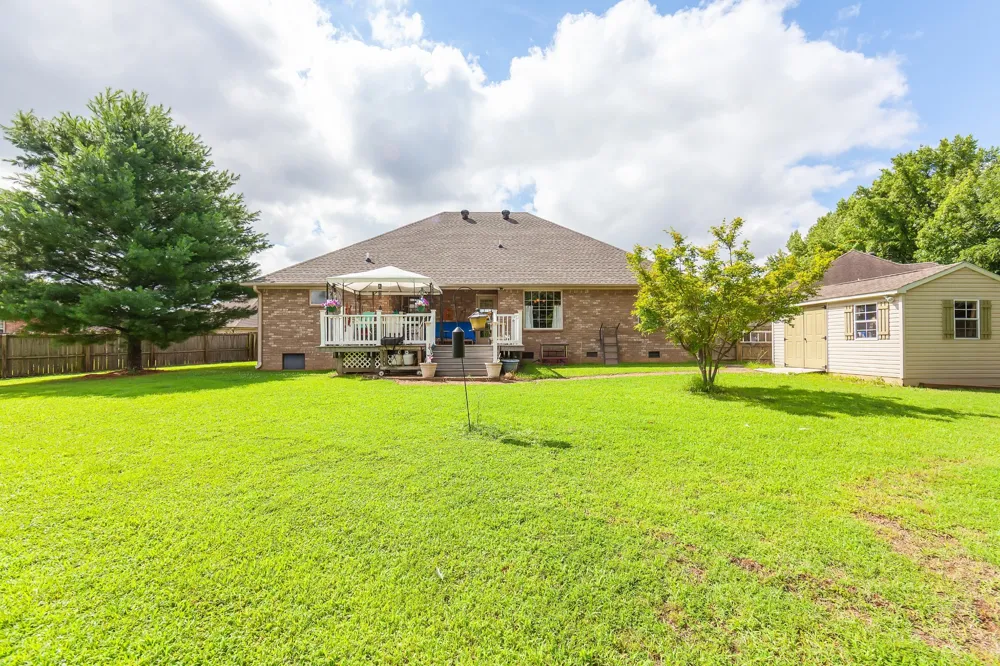 87 Lennox Village Dr Jackson, TN 38305