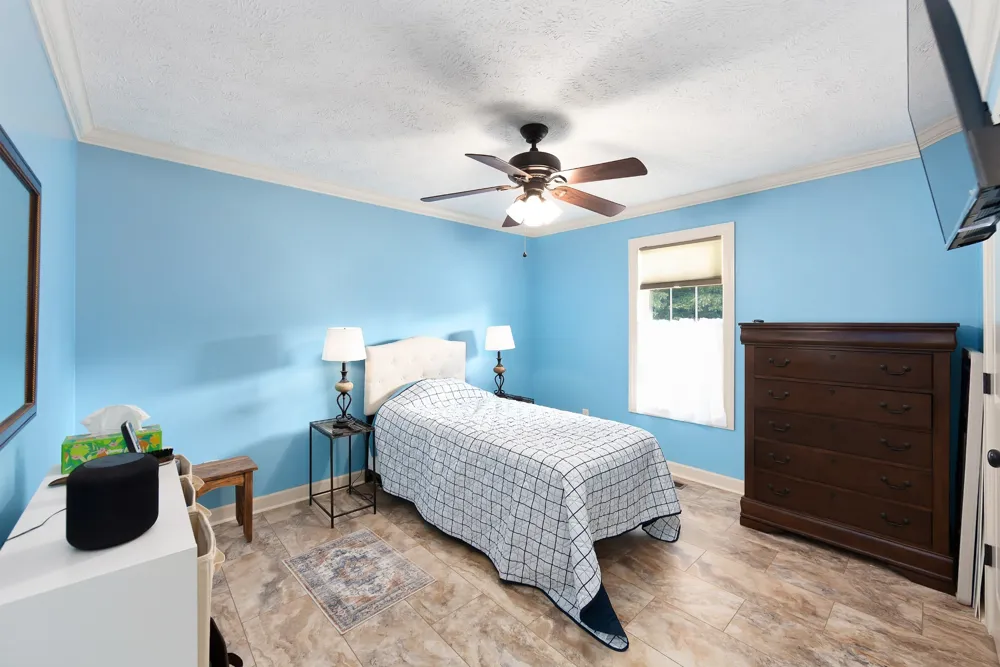 87 Lennox Village Dr Jackson, TN 38305