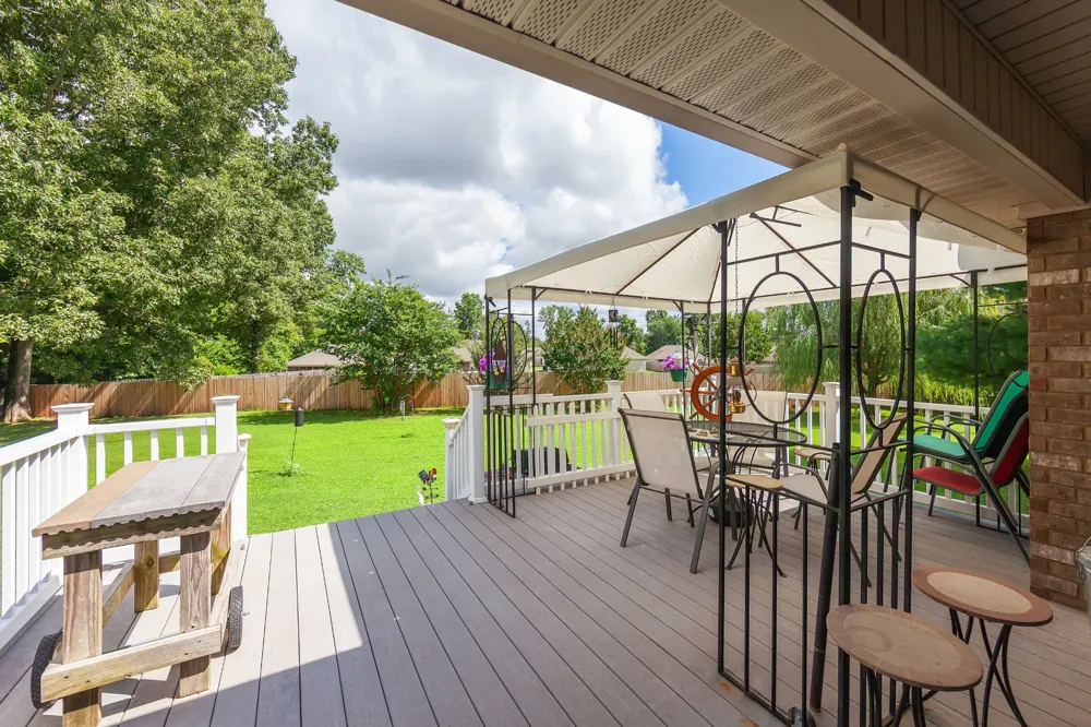 87 Lennox Village Dr Jackson, TN 38305