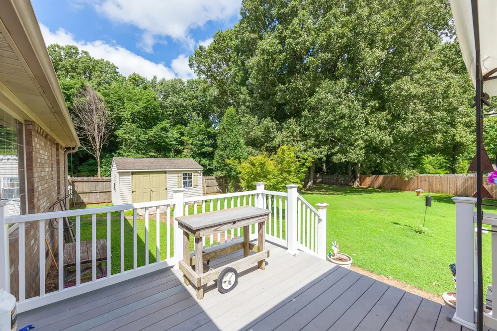 87 Lennox Village Dr Jackson, TN 38305