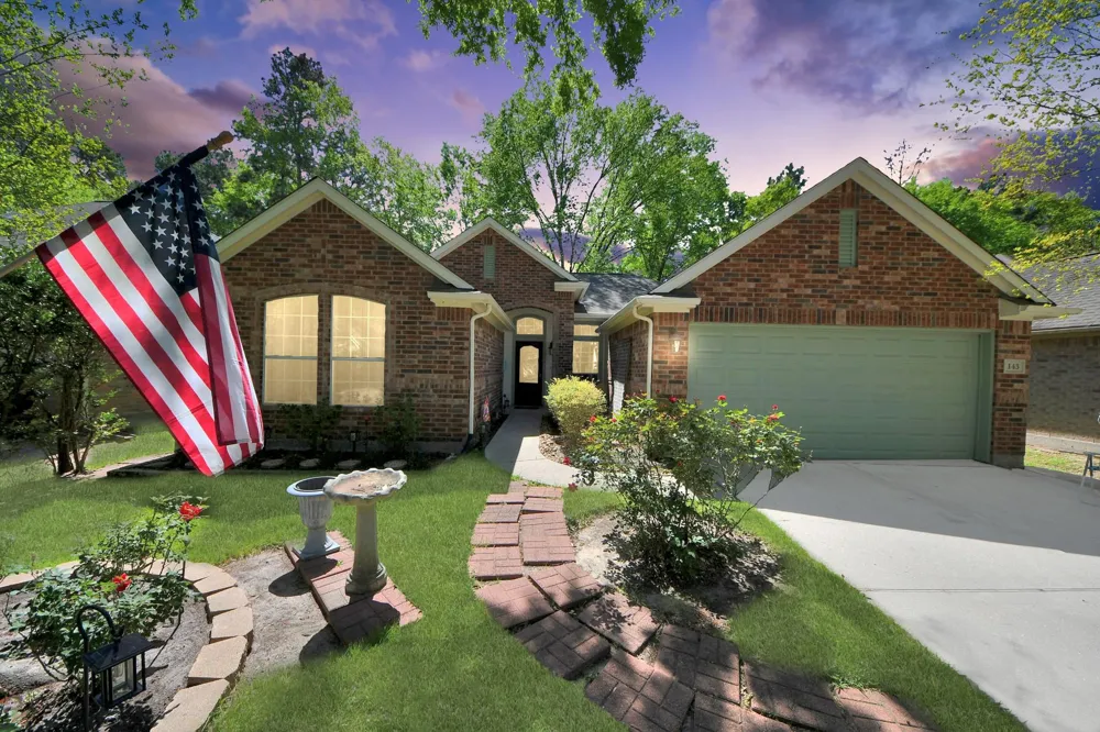 143 S Delta Mill Circle Conroe, TX 77385