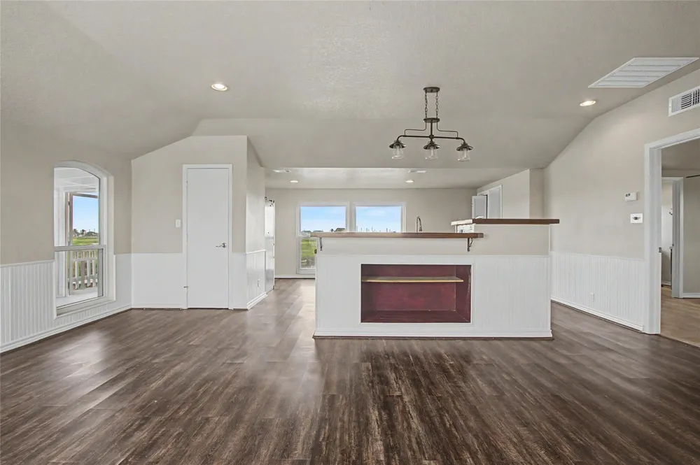 11 Chimaera Road Sargent, TX 77414