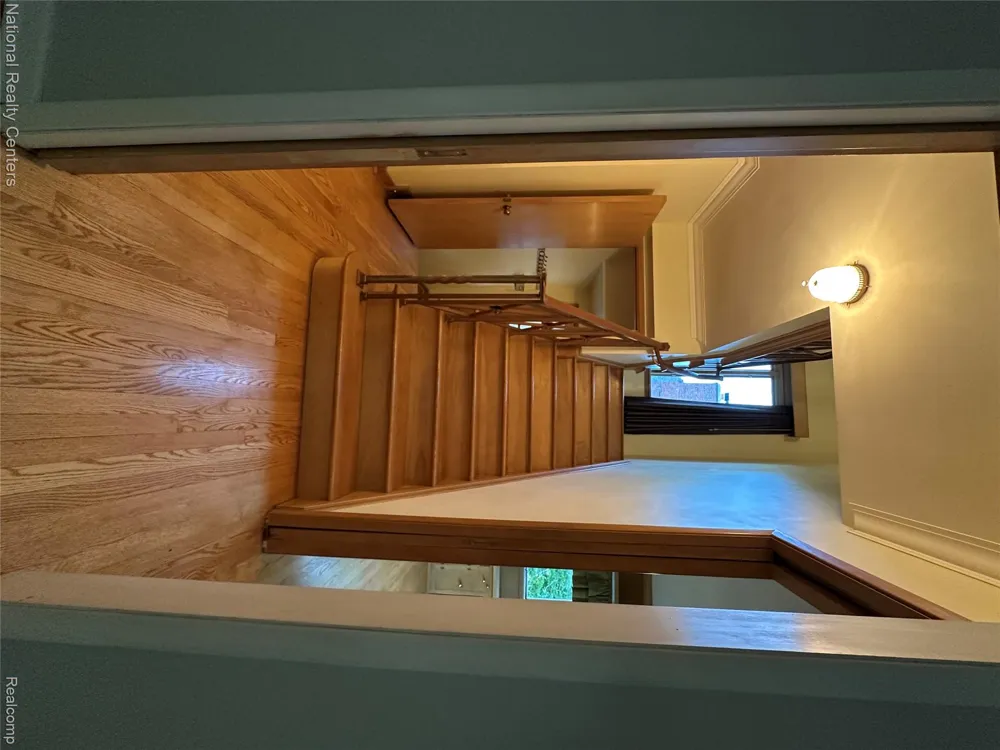 821 Pemberton Road Grosse Pointe Park City, MI 48230