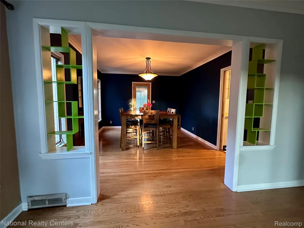 821 Pemberton Road Grosse Pointe Park City, MI 48230