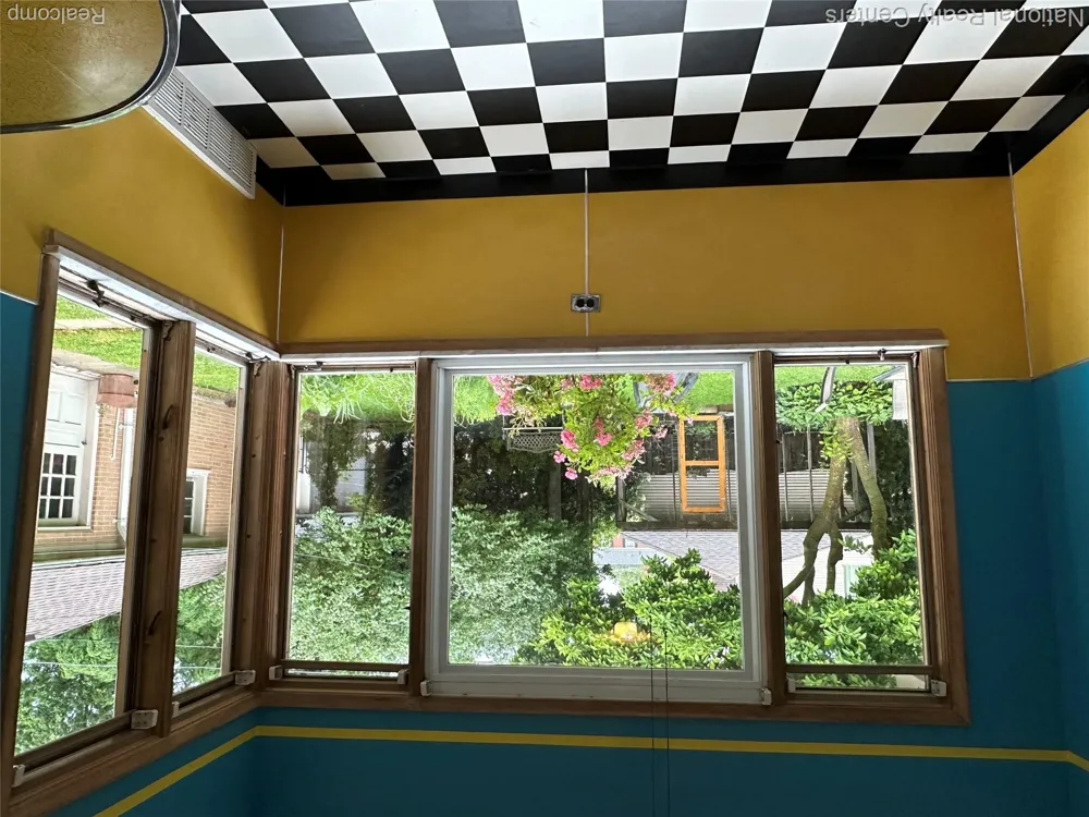 821 Pemberton Road Grosse Pointe Park City, MI 48230